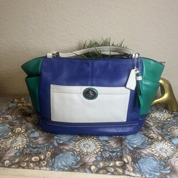 Coach COLORBLOCK CARRIE (F24065) Color Block Shoulder Tote Purse Handbag - Picture 1 of 16